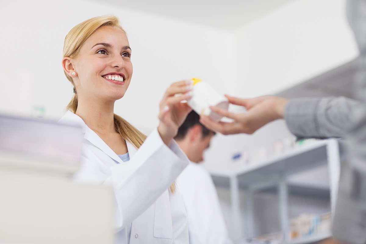 woman smiling giving out MAT benefits of suboxone treatment